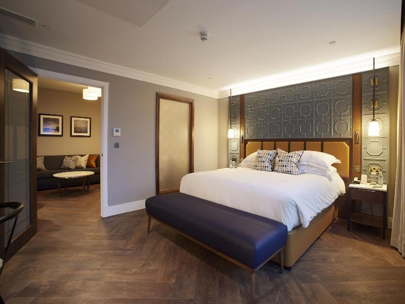 The Parkgate Hotel image