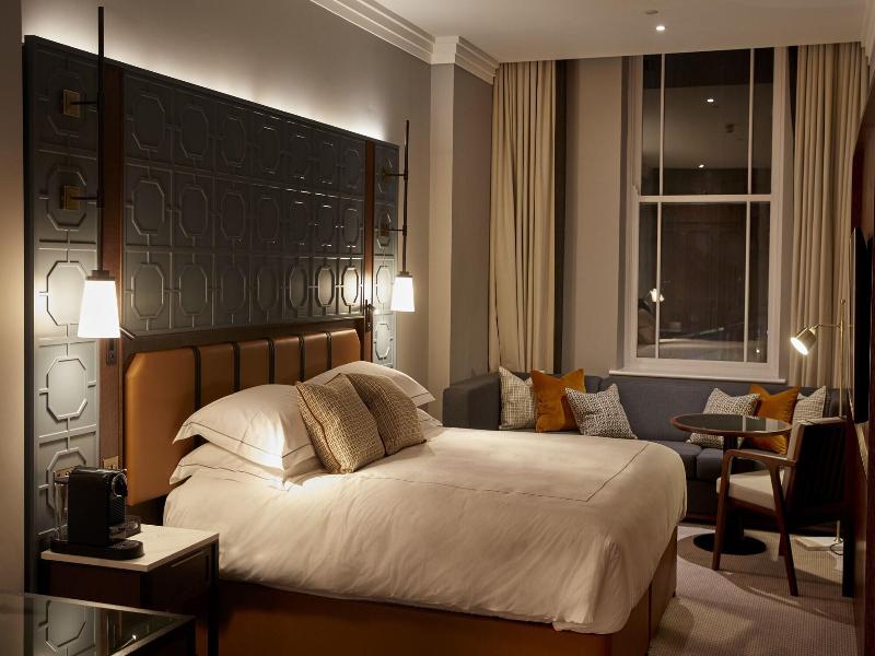 The Parkgate Hotel image