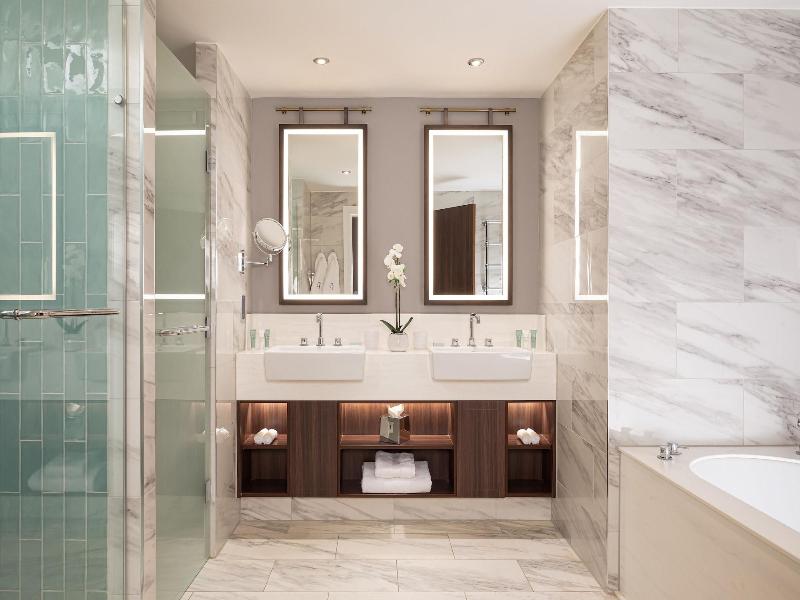 The Parkgate Hotel image