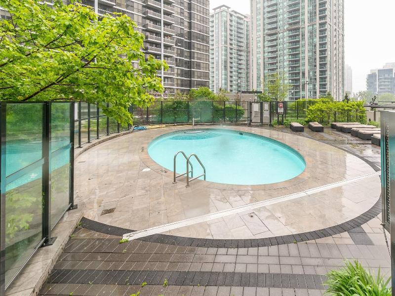Modern Apartments In North York