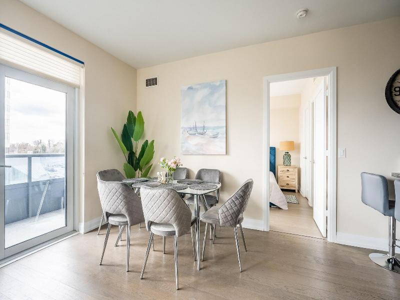 Modern Apartments In North York