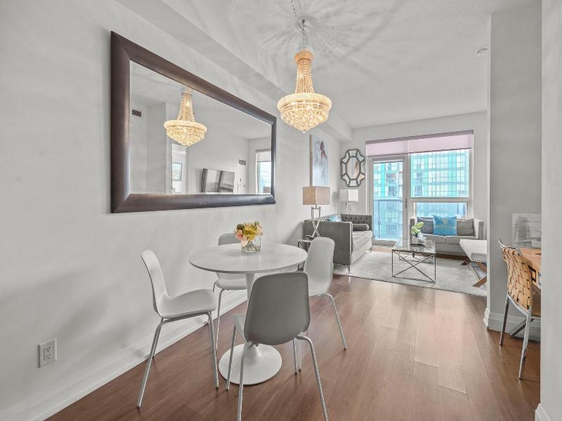 Modern Apartments In North York