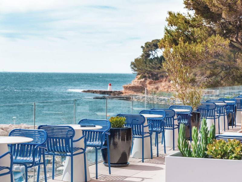 Bleu Hotel Spa image