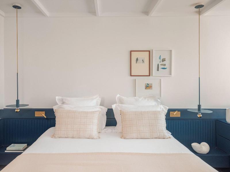 Bleu Hotel Spa image
