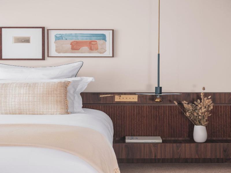 Bleu Hotel Spa image
