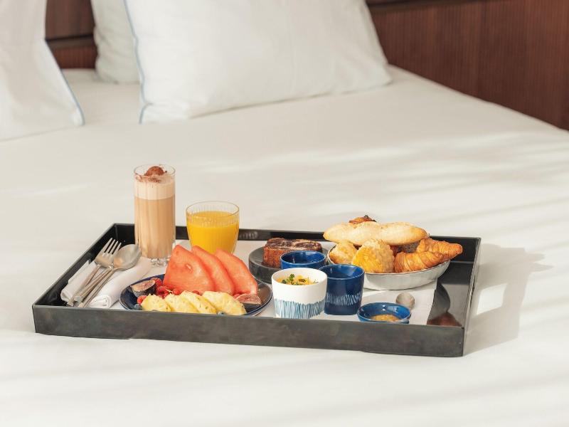 Bleu Hotel Spa image