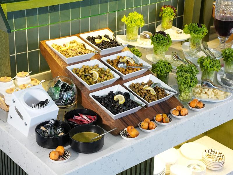 Expo Garden Hotel
