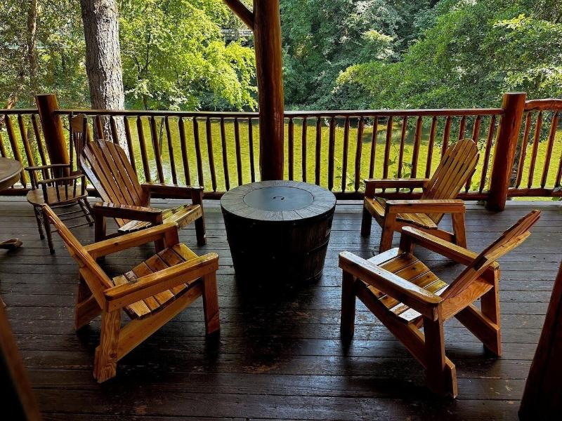 The Lindsay Lodge Restaurant