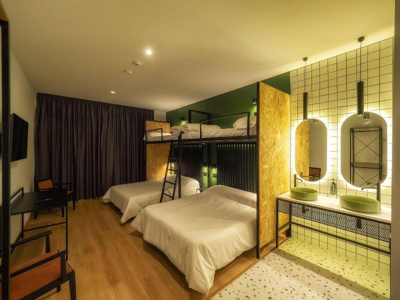 Wonder Hostel image