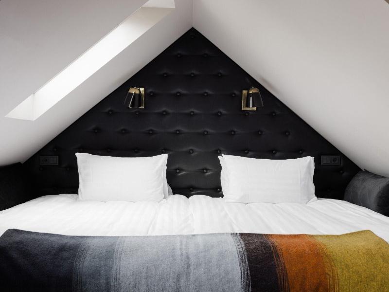 Oddsson Downtown Hotel image