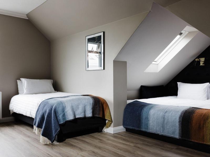 Oddsson Downtown Hotel image