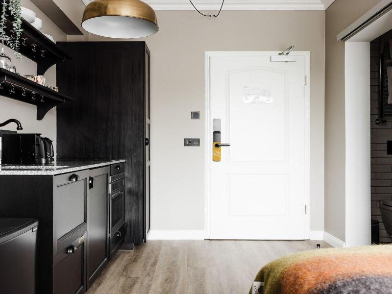 Oddsson Downtown Hotel image