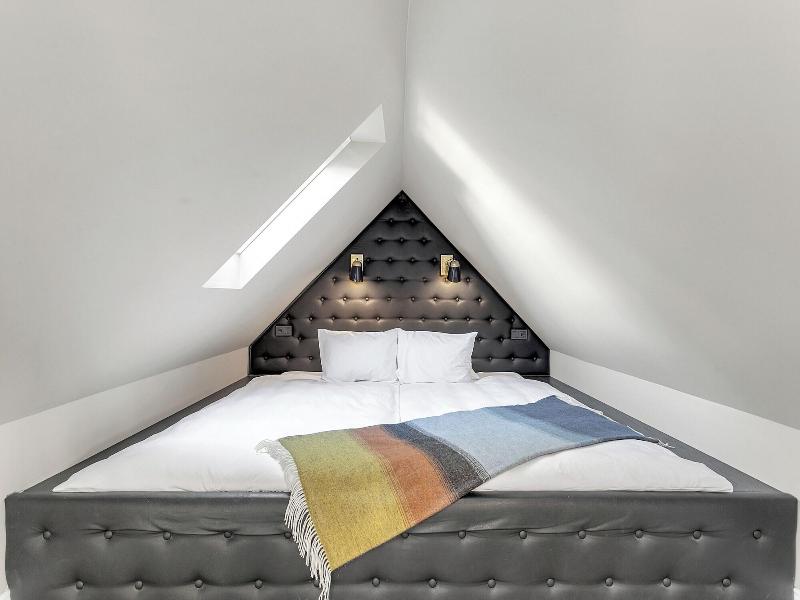 Oddsson Downtown Hotel image
