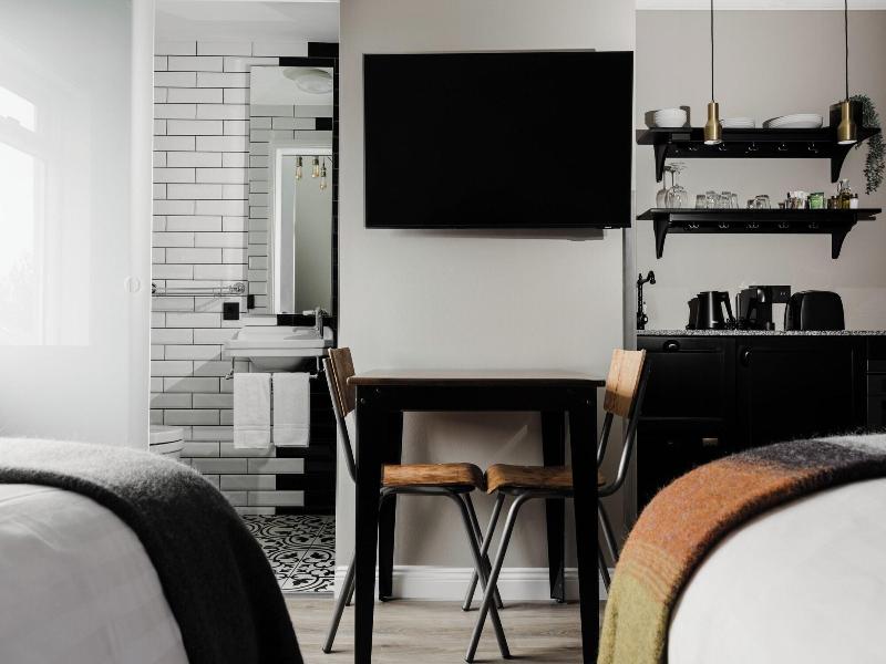Oddsson Downtown Hotel image