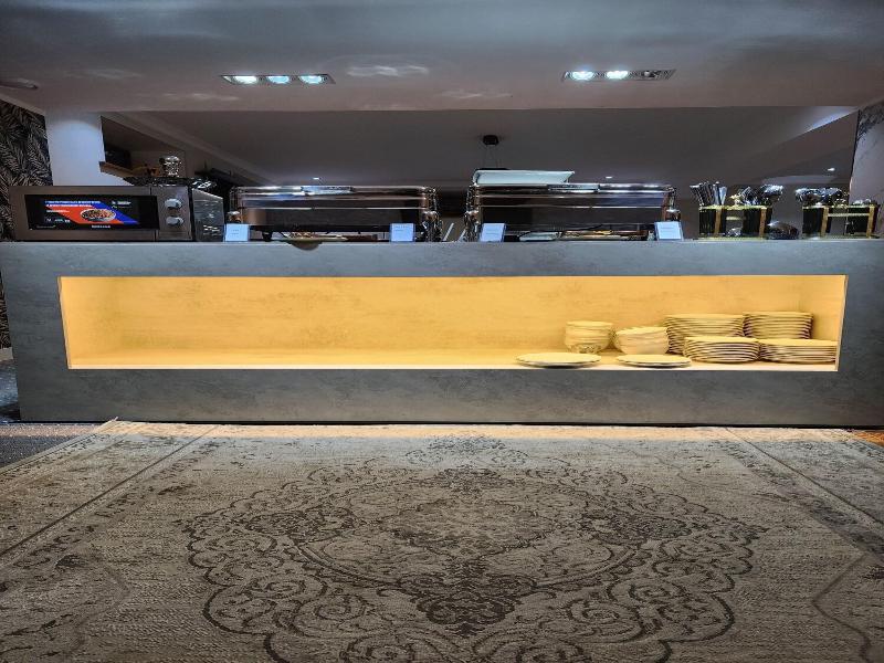 Hotel Dehlavi image