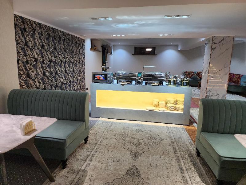 Hotel Dehlavi image