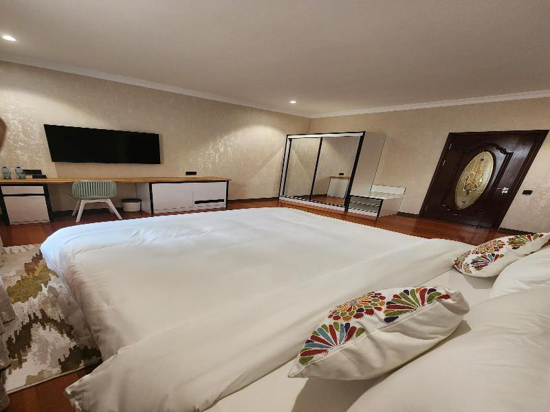 Hotel Dehlavi image