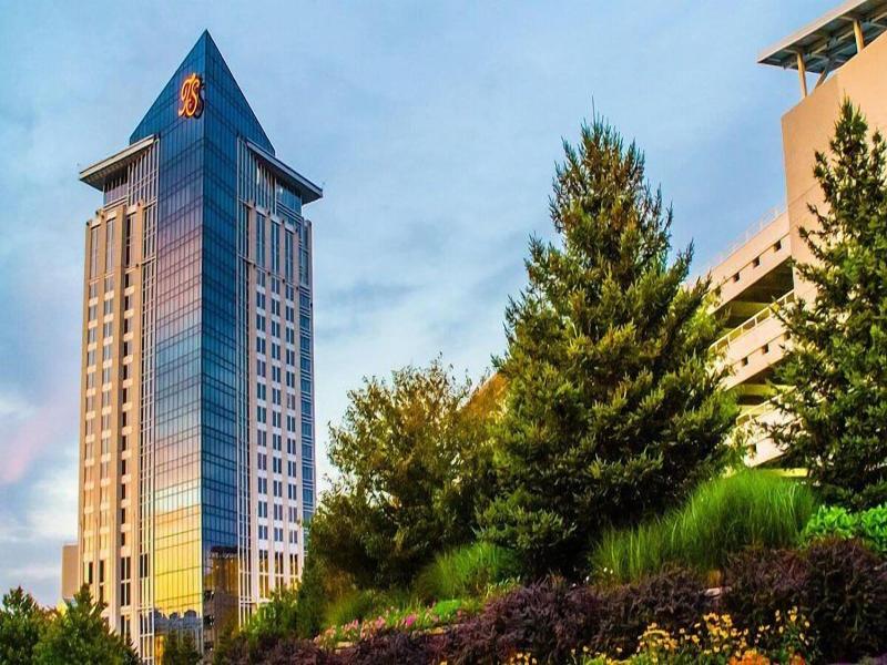 The Tower At Turning Stone Resort Casino, Verona