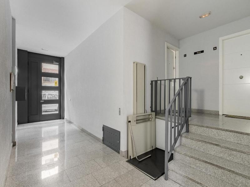 Go Madrid Apartments By Olala Homes image