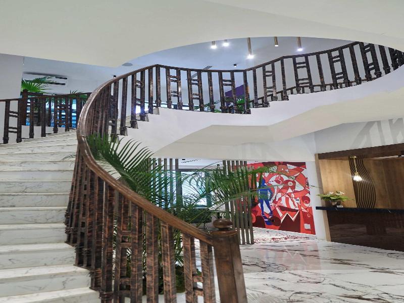 Brickspoint Boutique Aparthotel Asokoro image