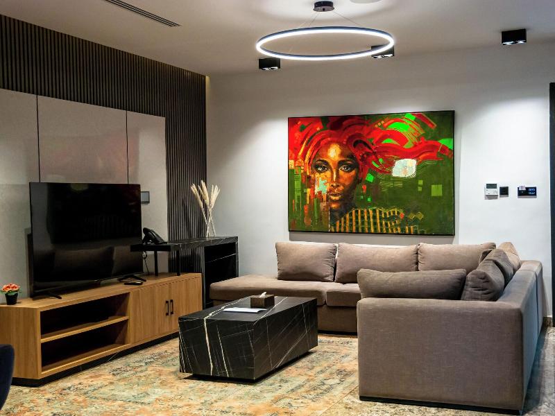 Brickspoint Boutique Aparthotel Asokoro image