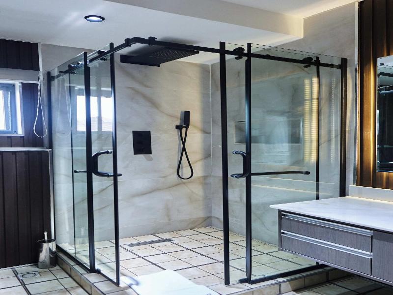 Brickspoint Boutique Aparthotel Asokoro image