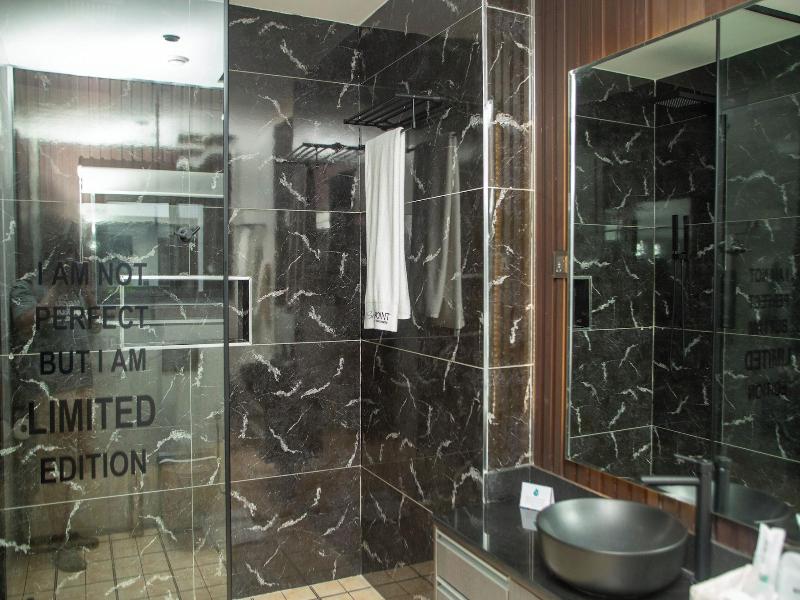 Brickspoint Boutique Aparthotel Asokoro image