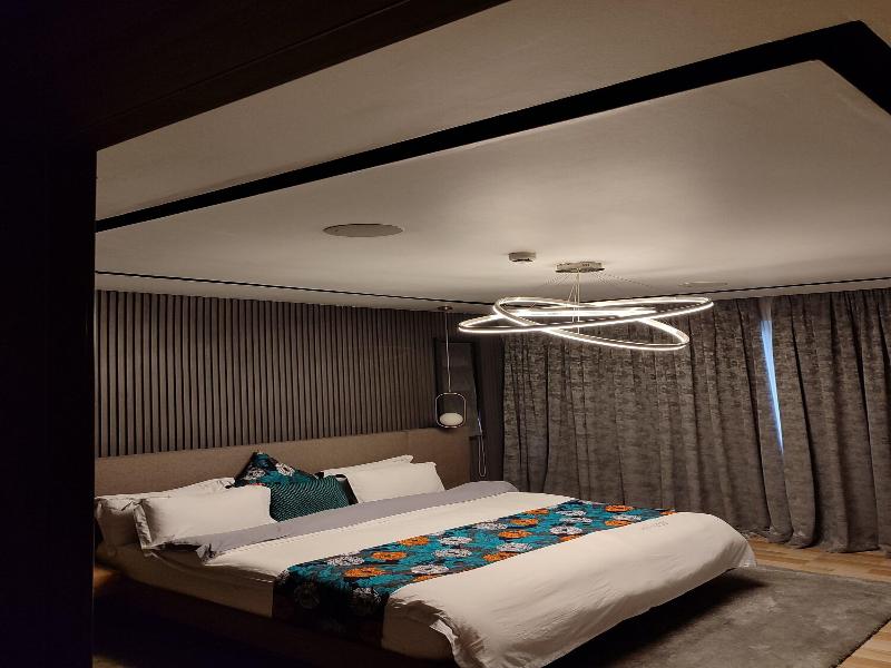 Brickspoint Boutique Aparthotel Asokoro image