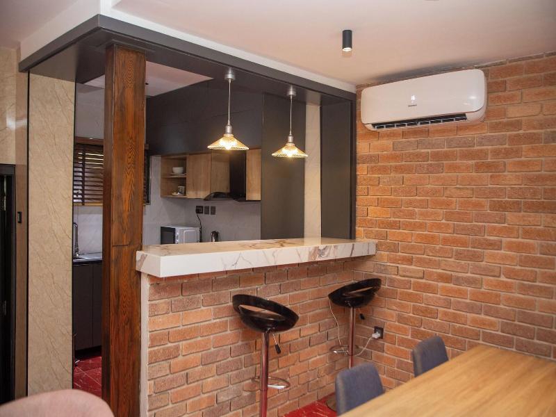 Brickspoint Boutique Aparthotel Asokoro image