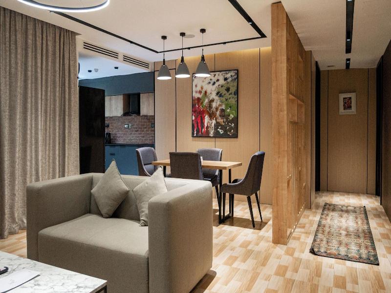 Brickspoint Boutique Aparthotel Asokoro image