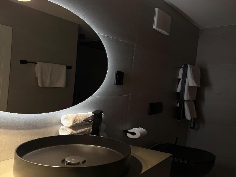 Collect Residence image