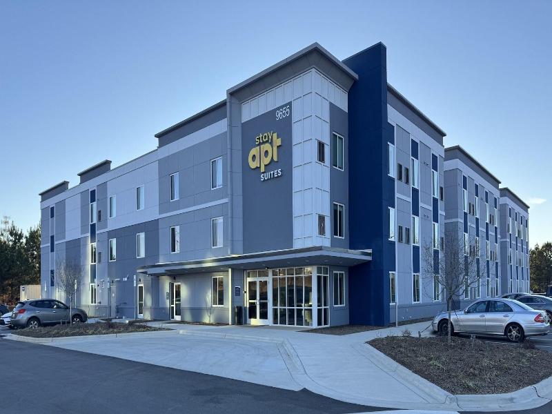Stayapt Suites Charlotte North image