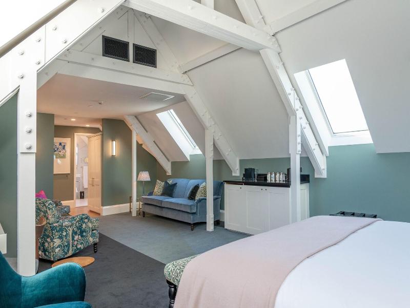 The Observatory Hotel Christchurch image
