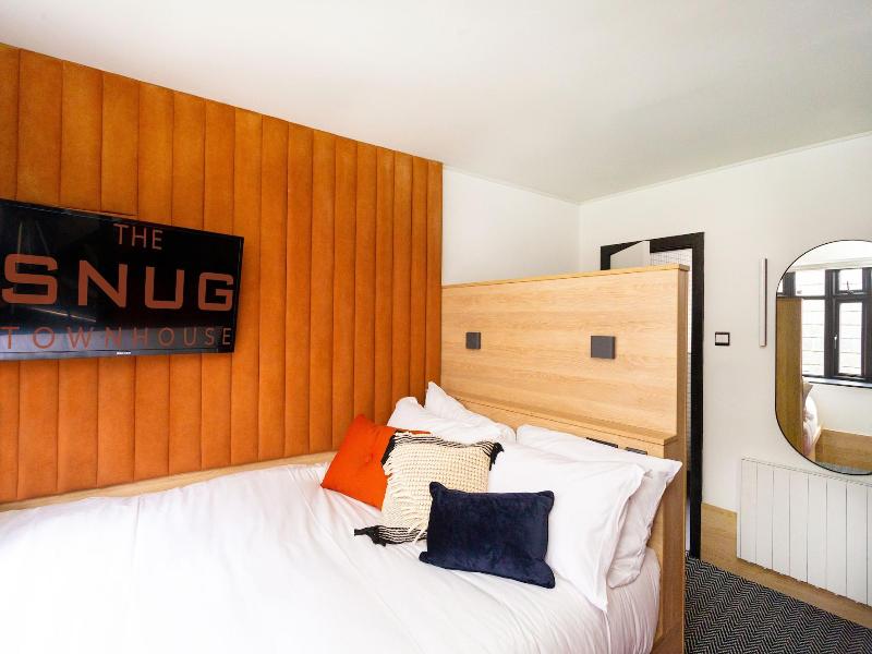 The Snug Townhouse — general view
