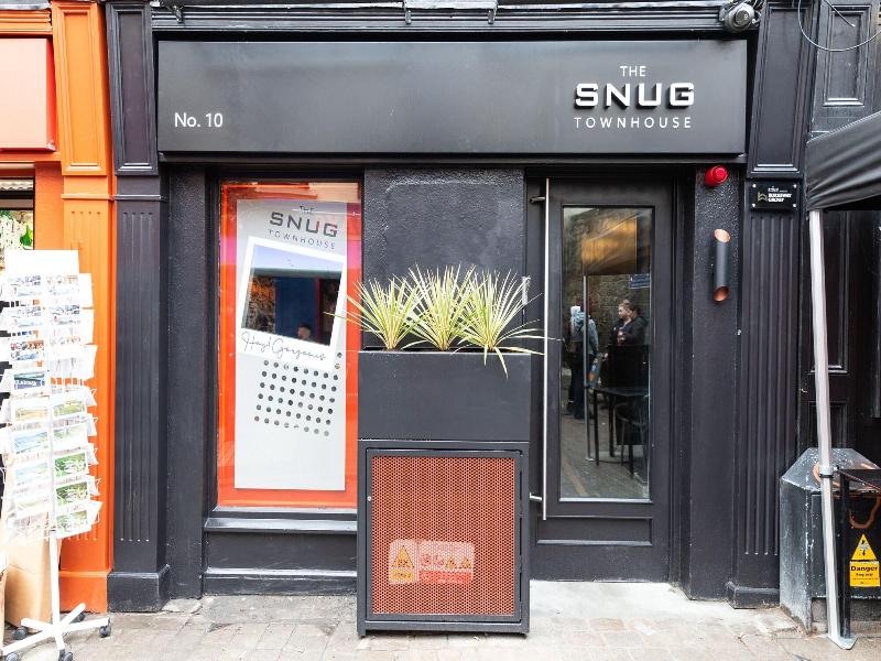 The Snug Townhouse — general view
