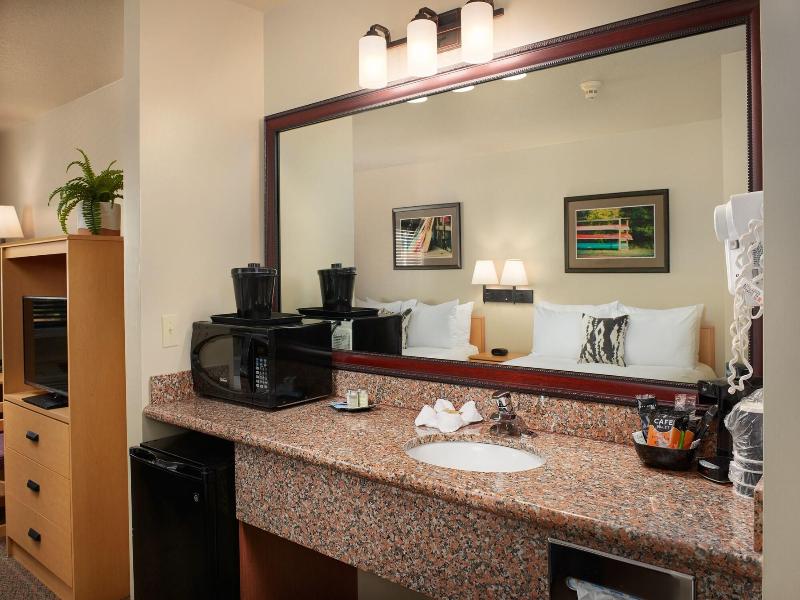The Hotel Garibaldi image