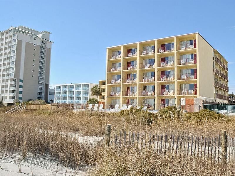 Gazebo Inn Oceanfront — general view