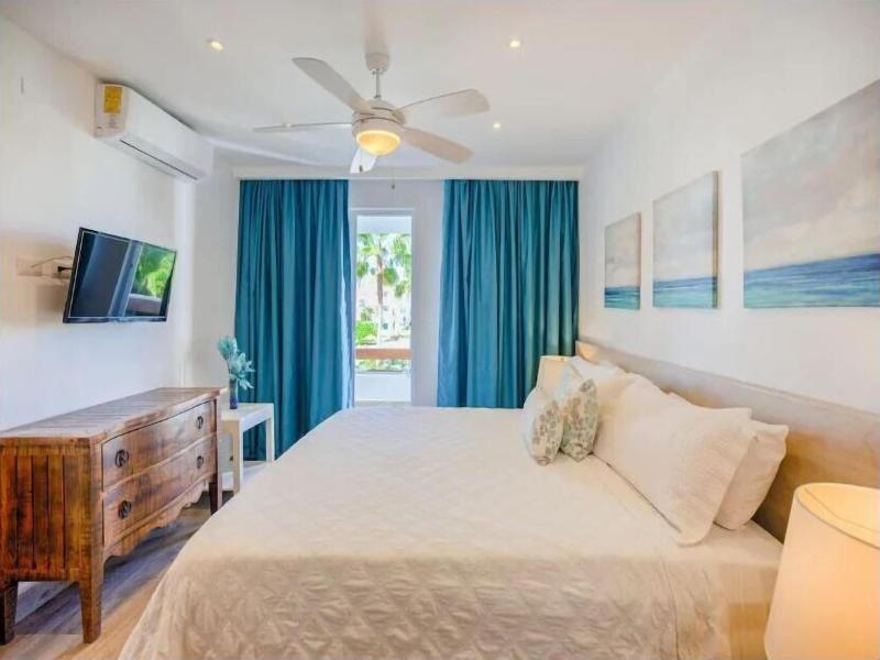 Stanza Mare Beach Front image