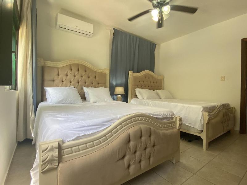 Stanza Mare Beach Front image