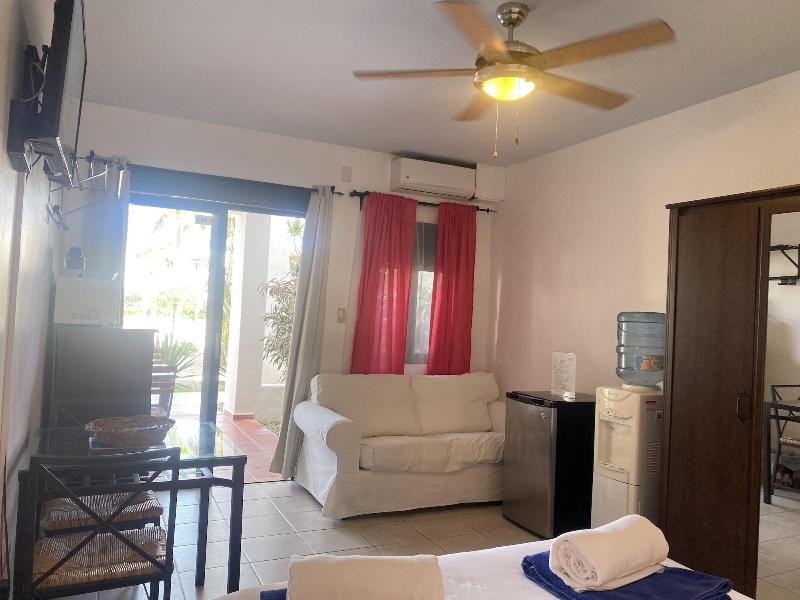 Stanza Mare Beach Front image