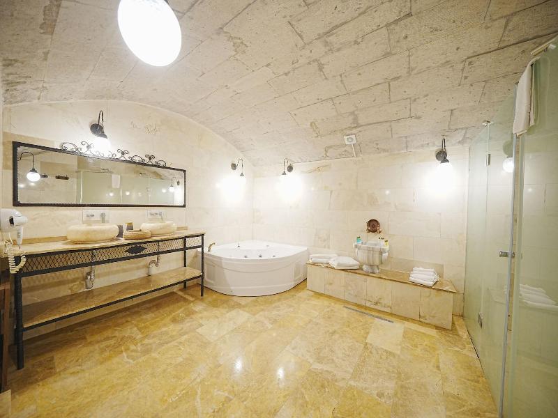 Kayra Cave Suites image