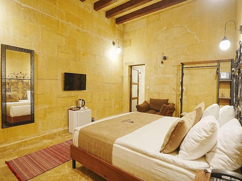 Kayra Cave Suites image
