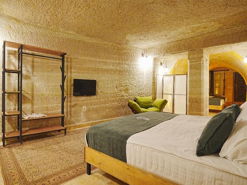 Kayra Cave Suites image