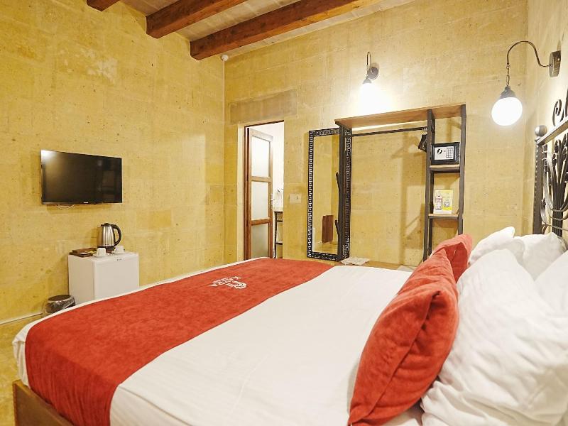 Kayra Cave Suites image