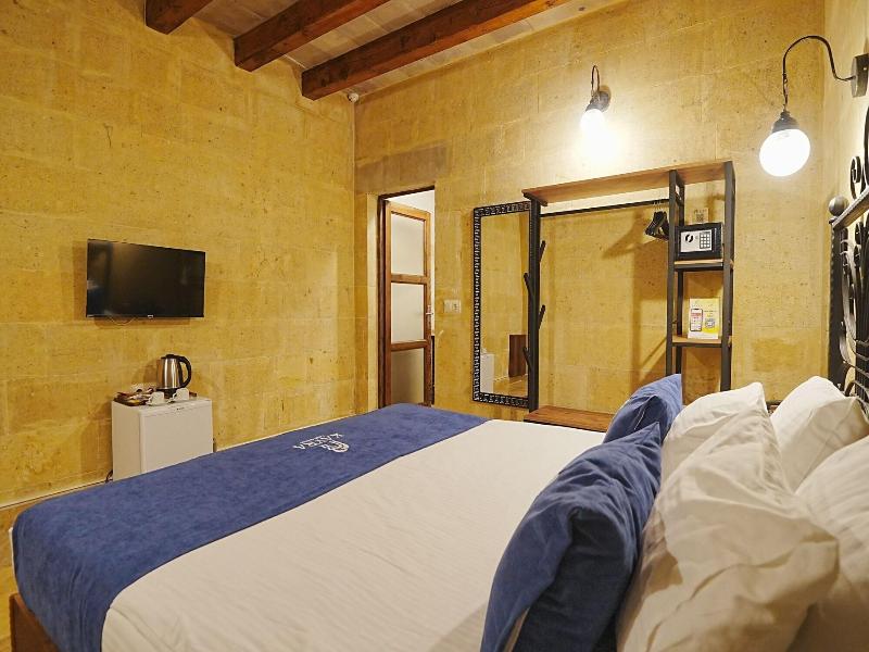 Kayra Cave Suites image