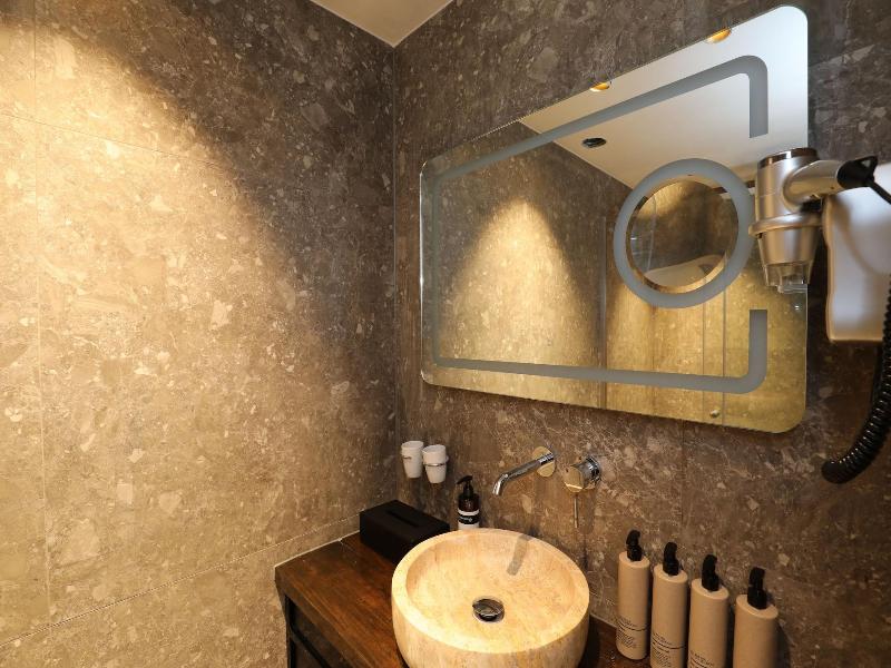 Valerius Boutique Hotel image