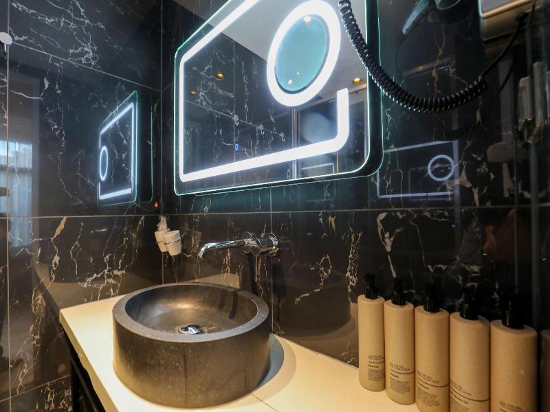 Valerius Boutique Hotel image
