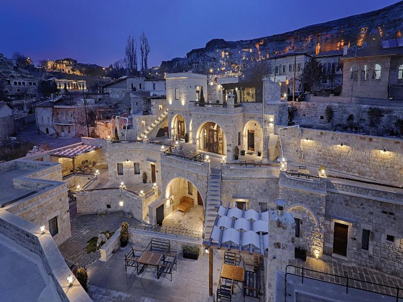 Solem Cave Suites image