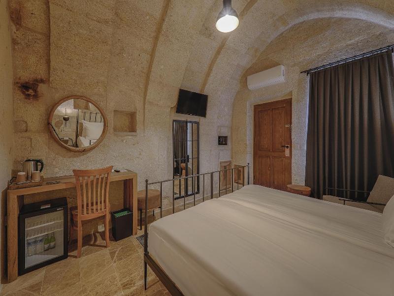 Solem Cave Suites image