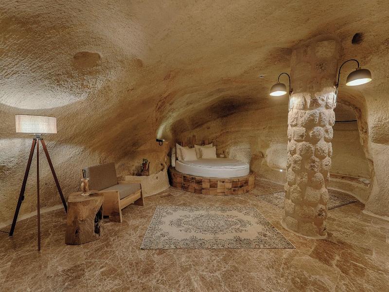 Solem Cave Suites image